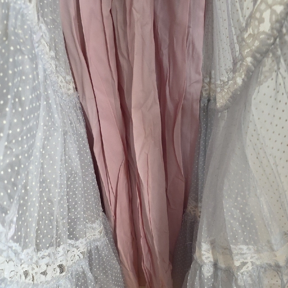 Elegant Lace Trimmed Maxi Dress VINTAGE, PROM , HIPPIE BOHO - Picture 4 of 11